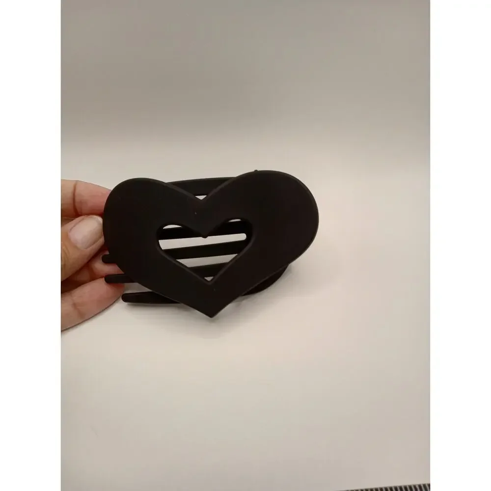 Black Heart Shaped Hair Clip Claw Flat 0908 0909